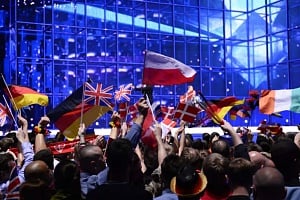 Εξηγήσεις από EBU θα ζητήσει η Κομισιόν για την απαγόρευση εισόδου σημαίας ΕΕ στη Eurovision