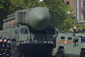 Ρωσία: Ανακοίνωσε ότι άρχισε τις στρατιωτικές ασκήσεις στη χρήση πυρηνικών όπλων
