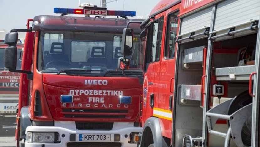 ΕΚΤΑΚΤΟ: Ξέσπασε πυρκαγιά σε σχολείο Δείτε ΕΙΚΟΝΑ