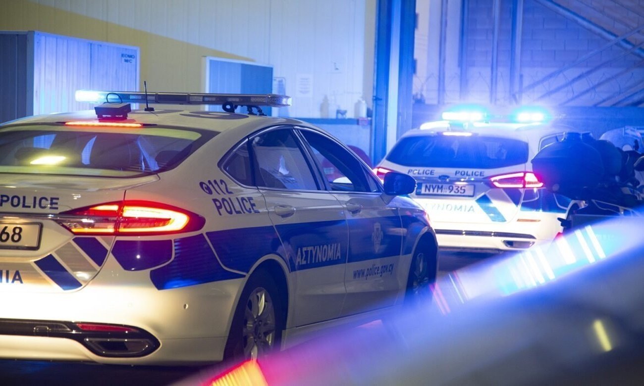 Επεισοδιακή καταδίωξη στη Λευκωσία. Επεσαν πυροβολισμοί, συγκρούστηκαν με περιπολικά