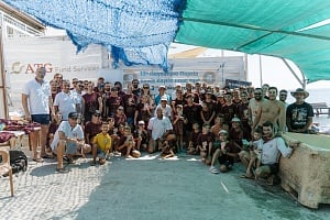 &Tau;&omicron; Andrey Julia Dashin&rsquo;s Foundation &kappa;&alpha;&iota; &omicron; &Nu;&alpha;&upsilon;&tau;&iota;&kappa;&#972;&sigmaf; &#908;&mu;&iota;&lambda;&omicron;&amp