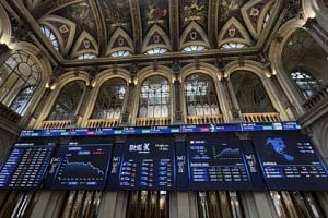 Ανοδική τάση στα χρηματιστήρια ενόψει της συνόδου κορυφής ΗΠΑ-Ρωσίας