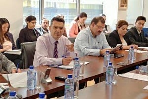 &Alpha;&pi;&alpha;&iota;&tau;&epsilon;ί &lambda;&epsilon;&pi;&tau;ή &iota;&sigma;&omicron;&rho;&rho;&omicron;&pi;ί&alpha; &mu;&epsilon;&tau;&alpha;&xi;ύ &kappa;&omicron;&iota;&nu;&omega;&nu;ί&alpha;&sigmaf; &kappa;&alpha;&iota; &epsilon;&pi;&iota;&chi;&epsilon;&iota;&rho;ή&sigma;&epsilon;&omega;&nu; &omicron; &kappa;&alpha;&theta;&omicron;&rho;&iota;&sigma;&mu;ό&sigmaf; &Epsilon;&Kappa;&Mu; &lambda;έ&epsilon;&iota; &tau;&omicron; &Sigma;&Omicron;&Alpha;&Kappa;