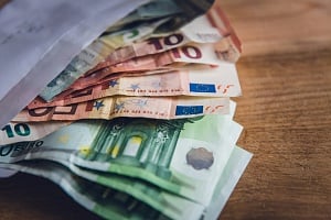 ΒΙΝΤΕΟ: Μεγαλώνει η ψαλίδα των μισθών μεταξύ Κυπρίων