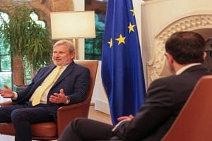 Θέλει να οικοδομήσει εμπιστοσύνη με όλους τους συνομιλητές του λέει ο Γ.Χαν