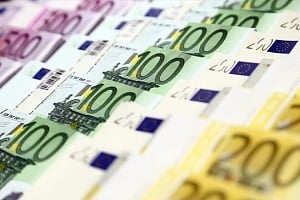 Τέσσερις στους δέκα Κύπριους δυσκολεύονται να τα βγάλουν πέρα οικονομικά-Κόστος ζωής και σύνταξη οι μεγαλύτερες ανησυχίες
