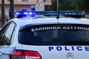 Χάος στον αυτοκινητόδρομο προς Αγία Νάπα Τροχαίο με λεωφορείο και δύο οχήματα