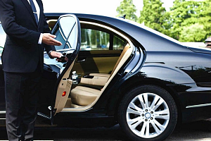 «Κόβουν» τα#8230; παντοτινά υπηρεσιακά οχήματα σε πρώην Προέδρους Τέλος και το επίδομα για καύσιμα