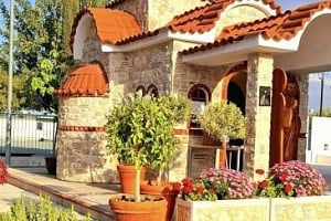 Ιερόσυλοι έκλεψαν λείψανα αγίων από το εκκλησάκι Αγίου Εφραίμ στην Πάνω Δευτερά-Εξετάσεις από την Αστυνομία