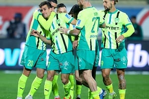 ΑΕΚ - ΑΕΛ 2-0: Επιστροφή στις νίκες και συνεχίζει το κυνήγι των δύο πρωτοπόρων (στιγμιότυπα