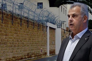 Πώς τοποθετείται το Υπουργείο Δικαιοσύνης για τους ισχυρισμούς για βιασμό κρατούμενου στις Κεντρικές Φυλακές
