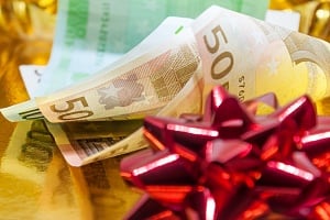 Νωρίτερα φέτος η καταβολή συντάξεων και επιδομάτων