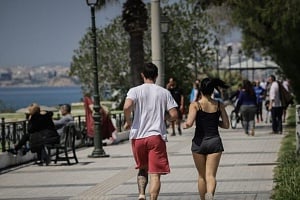 Νέα μελέτη καταρρίπτει τον μύθο των 10.000 βημάτων ημερησίως για υγεία και ευεξία