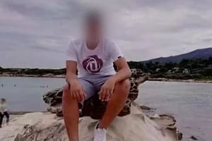 Θάνατος 22χρονου από μπέργκερ: Δεν ήταν challenge λέει η οικογένεια – «Σπιλώνει τη μνήμη του παιδιού μας»