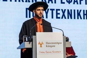 Σπουδαία επίδοση για απόφοιτο του Πανεπιστημίου Κύπρου-Κατέγραψε τον υψηλότερο μέσο όρο στην ιστορία του τμήματος του