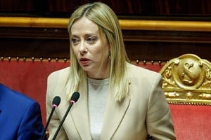 Ο Moody’s αναβάθμισε στο «Baa2» την Ιταλία λόγω σταθερού πολιτικού περιβάλλοντος και πολιτικών