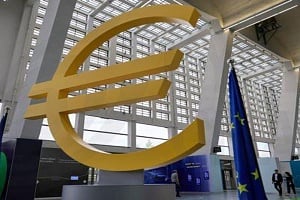 Αμετάβλητα διατηρούνται τα επιτόκια της Ευρωπαϊκής Κεντρικής Τράπεζας