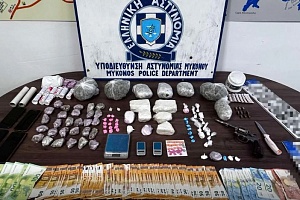 «Καρτέλ» κοκαΐνης στη Μύκονο – Τους τσάκωσαν με καβάτζες, όπλα και... 100.000€