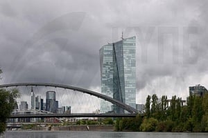 Αμετάβλητα διατήρησε τα επιτόκιά της η Ευρωπαϊκή Κεντρική Τράπεζα