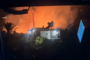 Πυρκαγιά Πάφου / Ολονύχτια μάχη με τις φλόγες Ζητήθηκε βοήθεια από τρεις χώρες (ΒΙΝΤΕΟ)