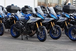 ΒΙΝΤΕΟ: Ιδού οι 48 νέες μοτοσικλέτες που εντάσσονται στο στόλο της Αστυνομίας