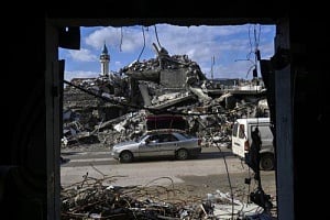 &Omicron;&lambda;&omicron;&kappa;&lambda;ή&rho;&omega;&sigma;&epsilon; &pi;&rho;ώ&tau;&eta; &phi;ά&sigma;&eta; &alpha;&phi;&omicron;&pi;&lambda;&iota;&sigma;&mu;&omicron;ύ &tau;&eta;&sigmaf; &Chi;&epsilon;&zeta;&mu;&pi;&omicron;&lambda;ά&chi; &kappa;&omicron;&nu;&tau;ά &sigma;&tau;&omicron; &Iota;&sigma;&rho;&alpha;ή&lambda;, &lambda;έ&epsilon;&iota; &omicron; &Lambda;ί&beta;&alpha;&nu;&omicron;&sigmaf;