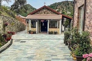 Ανοιχτό το ενδεχόμενο για αφορισμό ή αποσχηματισμό των πρώην μοναχών της Μονής Αββακούμ-Αξιολογεί πληροφορίες