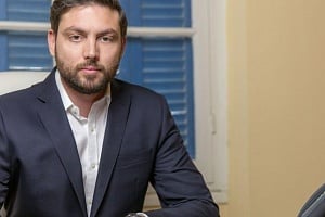 Ανοιχτό το ενδεχόμενο προσχώρησής του στο ΔΗΚΟ αφήνει ο ανεξάρτητος βουλευτής Μιχάλης Γιακουμή