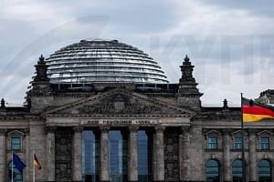 Bundesbank: Κίνδυνος ύφεσης γερμανικής οικονομίας σε περίπτωση δασμών 30% από ΗΠΑ