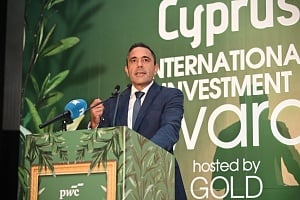 &Eta; PwC &Kappa;ύ&pi;&rho;&omicron;&upsilon; &sigma;&tau;&eta;&rho;ί&zeta;&epsilon;&iota; &gamma;&iota;&alpha; &alpha;&kappa;ό&mu;&eta; &mu;&iota;&alpha; &chi;&rho;&omicron;&nu;&iota;ά &tau;&alpha; Invest Cyprus International Investment Awards