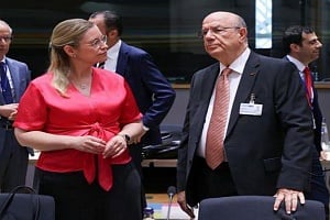 ΥΠΟΙΚ: Η ΕΕ πρέπει να ενισχύσει την ανταγωνιστικότητα και την άμυνά της