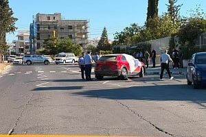 Η γυναίκα προσπάθησε να βγει απο το αυτοκίνητο αλλά δεν πρόλαβε: Τα δραματικά λεπτά πριν ο Αστυνομικός τραβήξει τη σκανδάλη