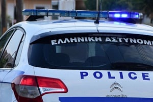 40χρονη έριξε μπουνιά σε ιδιοκτήτρια ουζερί στη Θεσσαλονίκη επειδή την έδιωξε από το μαγαζί