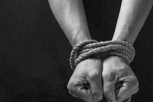 Απήγαγαν άντρα στη Λευκωσία-Τον μετέφεραν με το όχημά του και τον ξυλοφόρτωσαν