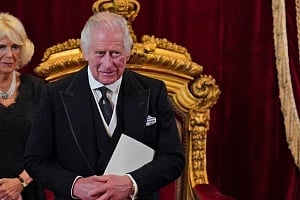 Κάρολος: «Οι πιο σκοτεινές στιγμές της ασθένειας φωτίζονται από την ανθρωπιά»