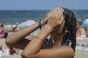 Νέα κίτρινη προειδοποίηση για καύσωνα, πότε πέφτει η θερμοκρασία