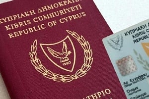Ανανέωση ταυτοτήτων ή διαβατηρίου τελευταία στιγμή; Όλα όσα πρέπει να ξέρετε