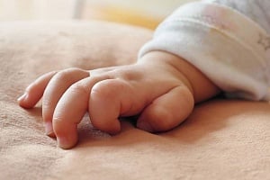 Γονείς στην Πάφο ζητούν δικαίωση για το παιδί τους 26 χρόνια μετά