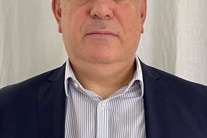 &Kappa;&omicron;&iota;&nu;ό&kappa;&tau;&eta;&tau;&epsilon;&sigmaf; &Omicron;&iota;&kappa;&omicron;&delta;&omicron;&mu;έ&sigmaf;: &Eta; &nu;έ&alpha; &Beta;&omicron;&upsilon;&lambda;ή &mu;&pi;&rho;&omicron;&sigma;&tau;ά &sigma;&epsilon; έ&nu;&alpha; &zeta;ή&tau;&eta;&mu;&alpha; &delta;&eta;&mu;ό&sigma;&iota;&alpha;&sigmaf; &alpha;&sigma;&phi;ά&lambda;&epsilon;&iota;&alpha;&sigmaf;