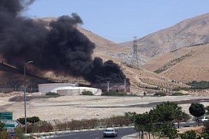 Ισραήλ και Ιράν συνεχίζουν τις αεροπορικές επιδρομές με προειδοποιήσεις εκατέρωθεν