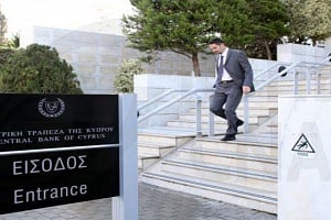 Οριακή μείωση στο δείκτη ΜΕΧ και αύξηση κάλυψης με προβλέψεις στο τέλος Μαρτίου