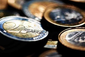Αύξηση 5,4% στις μέσες ακαθάριστες μηνιαίες απολαβές των υπαλλήλων