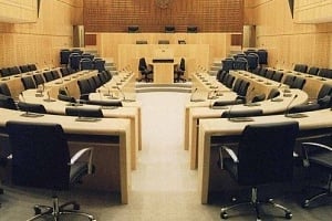 Στη Βουλή νομοσχέδιο για προϋποθέσεις κατάργησης Βίζας προς ΗΠΑ για Κύπριους