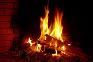 Πυρκαγιά σε οροφή οικίας στη Λευκωσία, από καπνοδόχο τζακιού ξεκίνησε η φωτιά