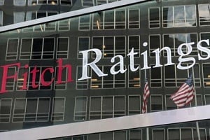 Αναβάθμισε ελαφρώς την προβλεψη για παγκόσμια ανάπτυξη το 2025 στο 2,4% ο Fitch