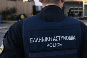 Σκηνές τρόμου για ζευγάρι στη Σπάρτη: Τους έδεσαν, τους βασάνισαν και τους πήραν 300.000 ευρώ