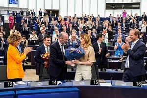 Το παρασκήνιο με την εκλογή Μέτσολα - Τι ψήφισαν οι Κύπριοι Ευρωβουλευτές