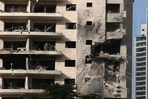 Το Ιράν λέει πως έπληξε «επιτυχώς» το Ισραήλ