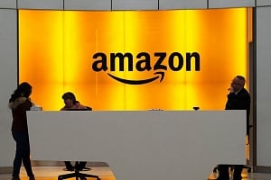 Η Amazon αναλαμβάνει τον δημιουργικό έλεγχο των ταινιών James Bond