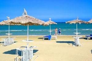 Διαβρώνεται η παραλία στο Fig Tree Bay